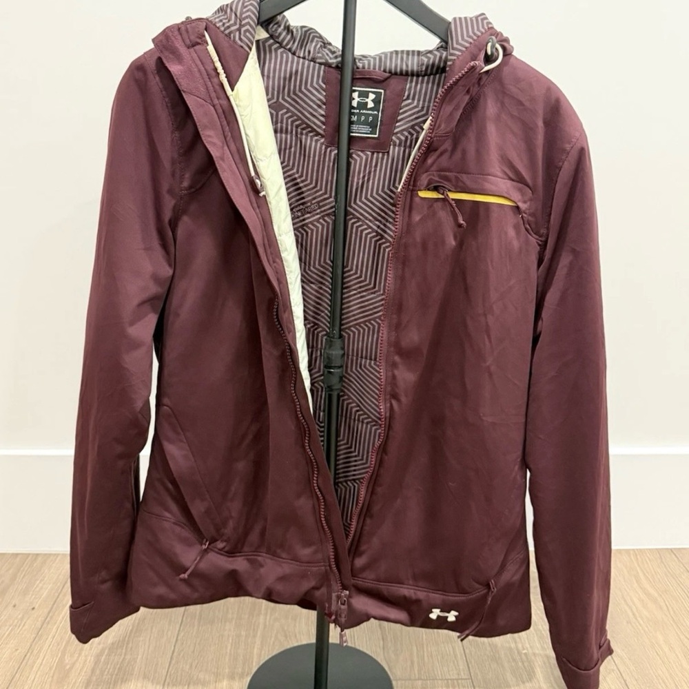 Under Armour Storm Coldgear Infrared Hooded Women's Jacket ( Sz. Small) - Picture 3 of 11
